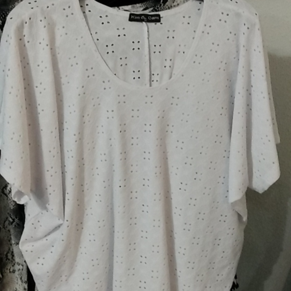Kim and Cami Women's Top Size 1X